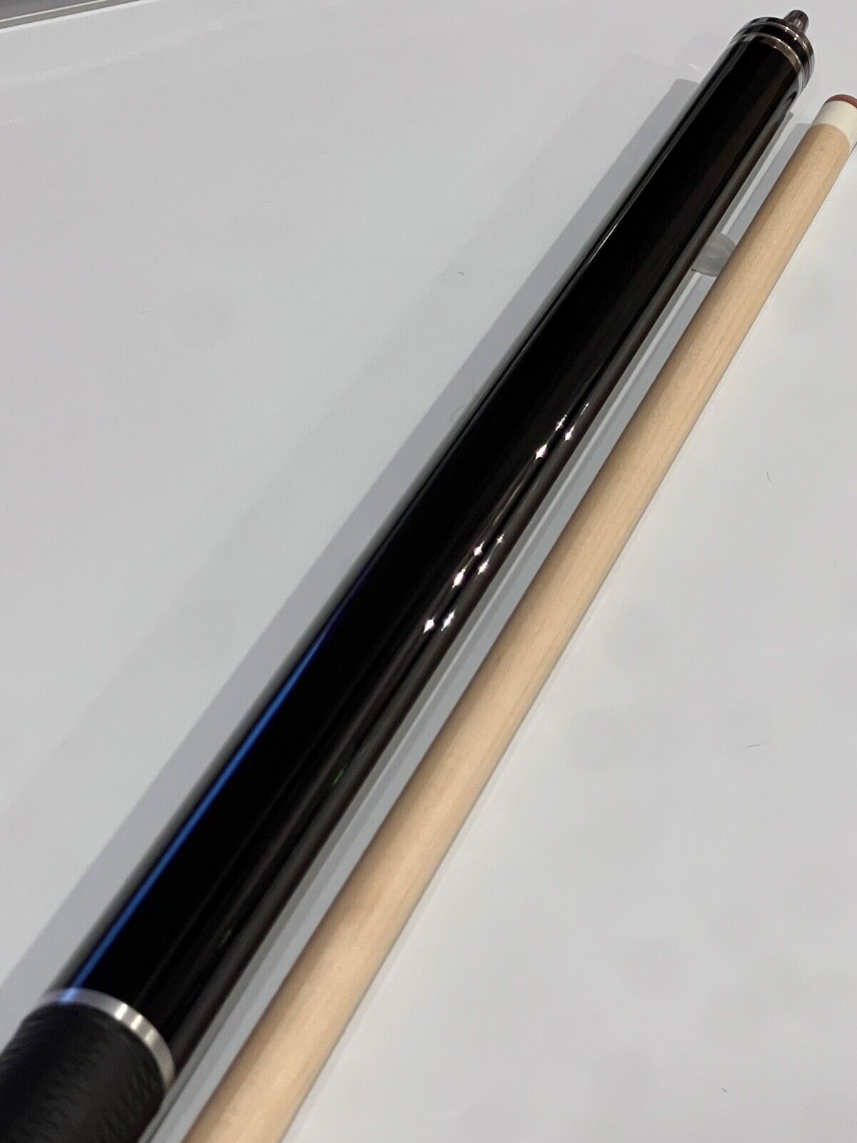 LUCASI LHT88 HYBRID CUE 10 PC 11.75 MM SHAFT UNILOC KAMUI TIP NEW FREE SHIPPING