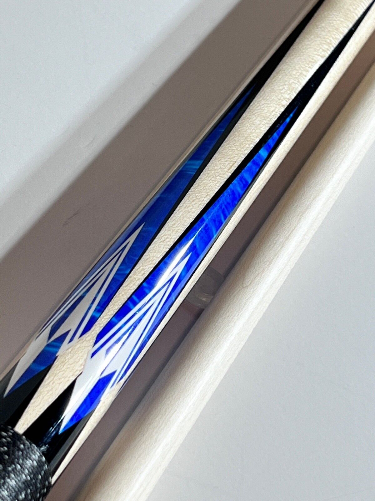 VALHALLA POOL CUE VA471 BY VIKING BRAND NEW FREE SHIPPING FREE CASE BEST VALUE
