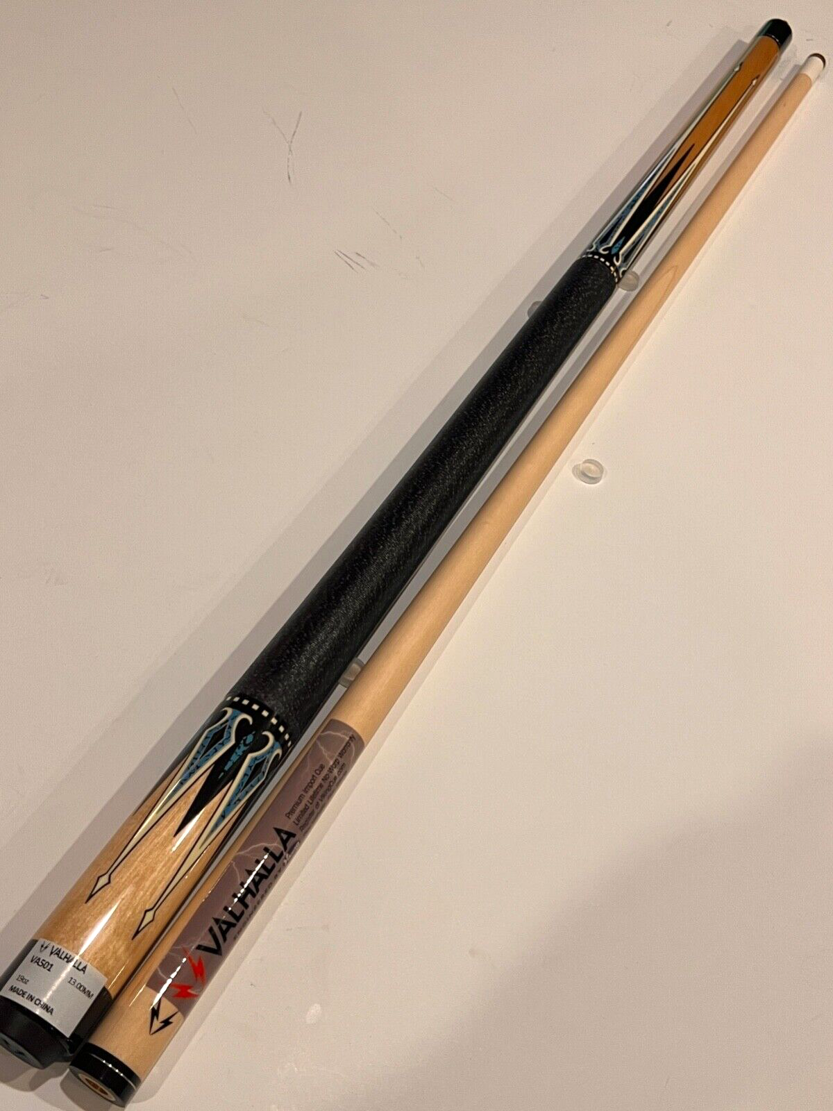 VALHALLA POOL CUE VA501 BY VIKING BRAND NEW FREE SHIPPING FREE CASE BEST VALUE