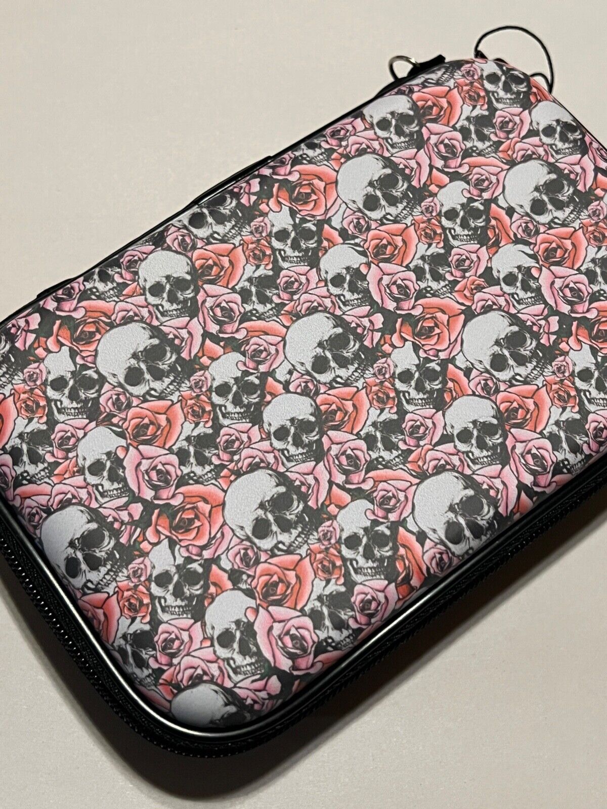 CASEMASTER SINISTER SKULLS DART CASE SENTINEL 36-9003 FREE FLIGHTS SHIPS FREE