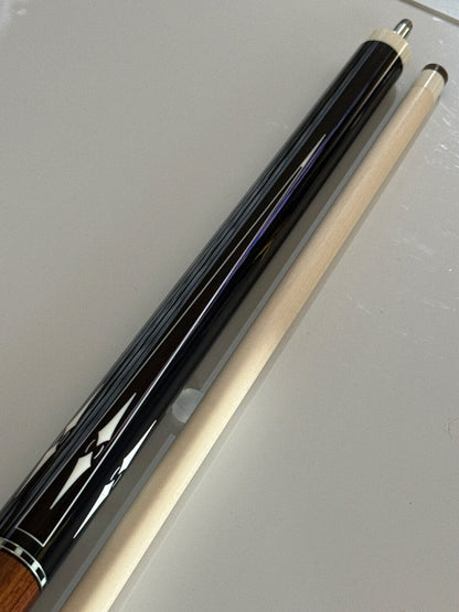 LUCASI LUX 70 CUSTOM CUE UNILOC LTD ONLY 100 MADE NEW FREE SHIPPING FREE CASE