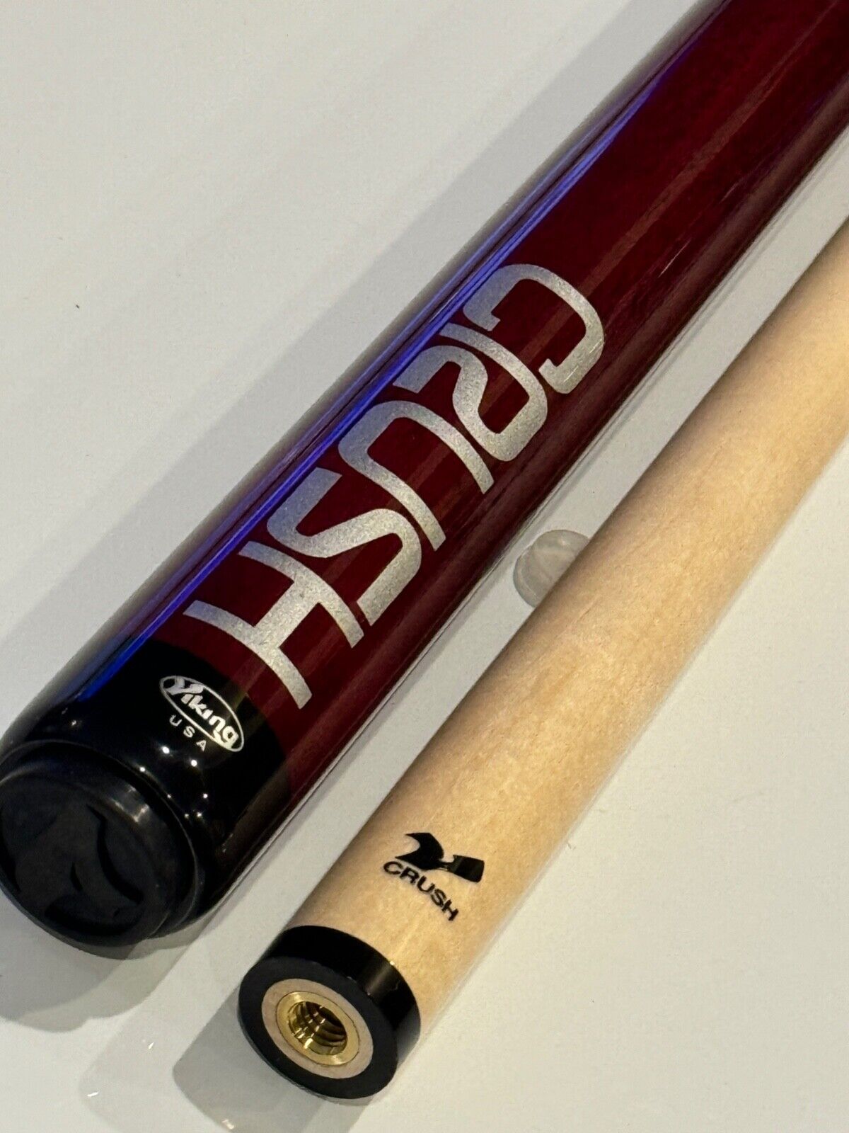 VIKING RED CRUSH BREAK JUMP CUE V CRUSH SHAFT LINEN NEW SHIPS FREE N FREE CASE