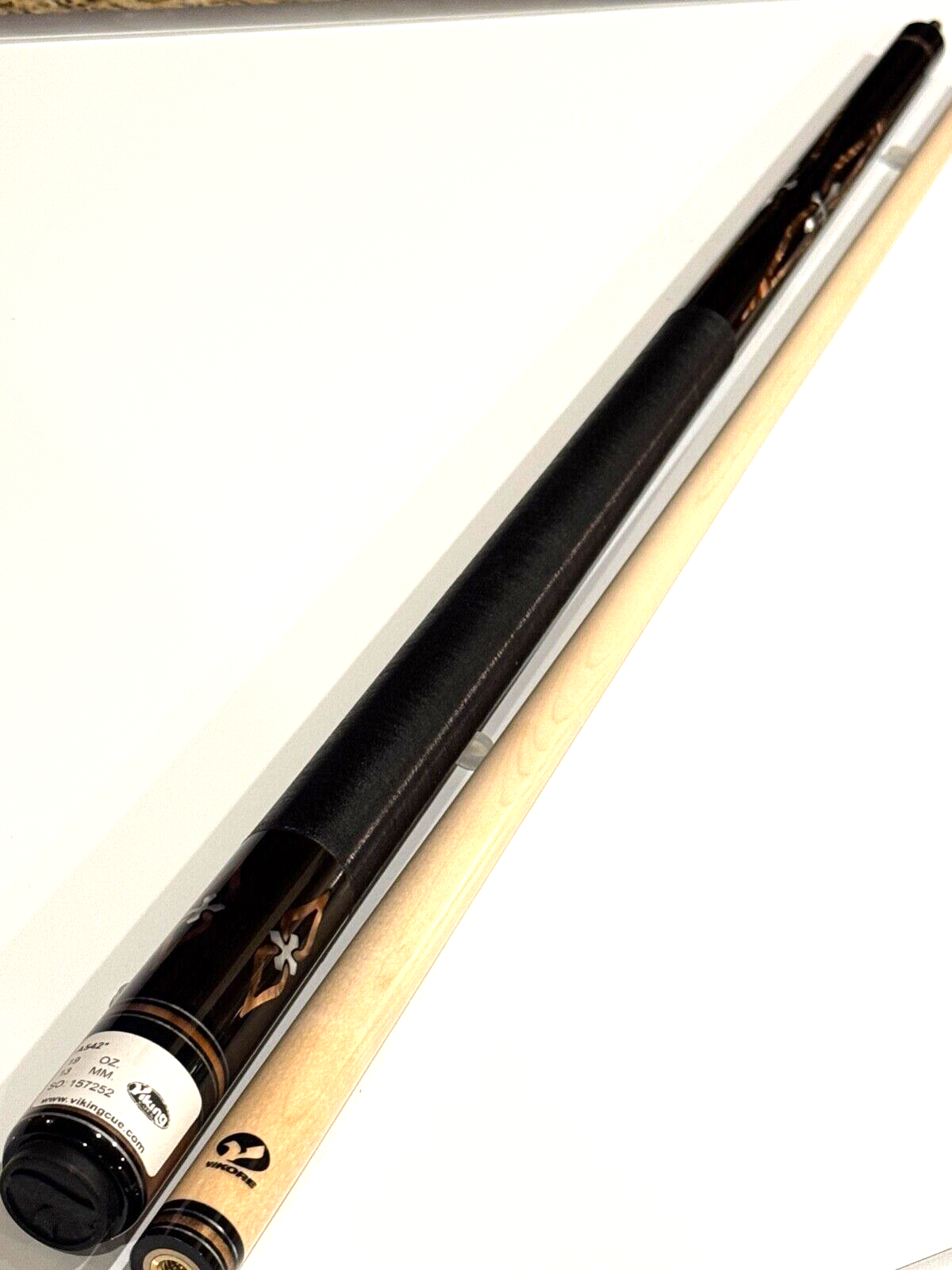 VIKING LTD POOL CUE #A542 TIGER 13 MM TIP VIKORE SHAFT NEW SHIPS FREE FREE CASE