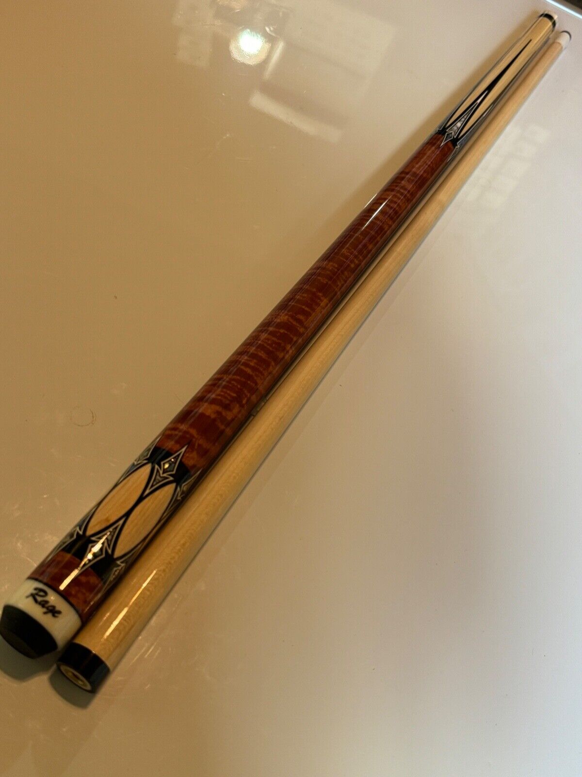 RAGE POOL CUE RG218 HARD ROCK MAPLE BRAND NEW FREE SHIPPING FREE SOFT CASE