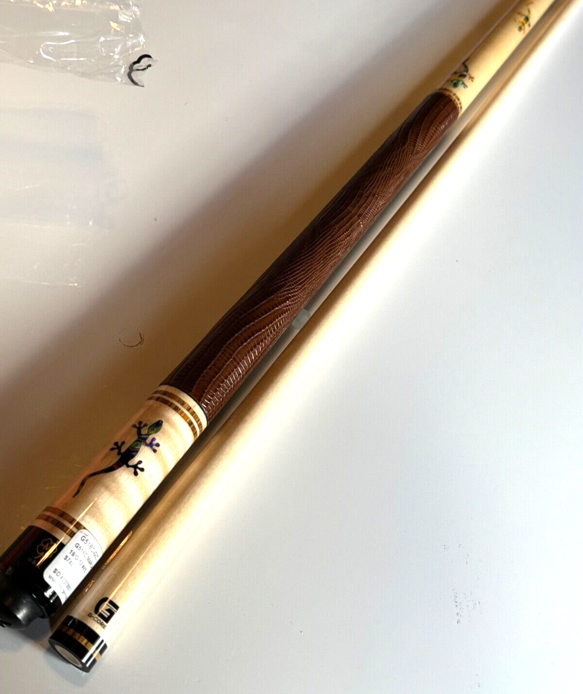 MCDERMOTT G516C GECCO LTD CUE LEATHER MARCH CUE OF MONTH NEW SHPS FREE FREE CASE