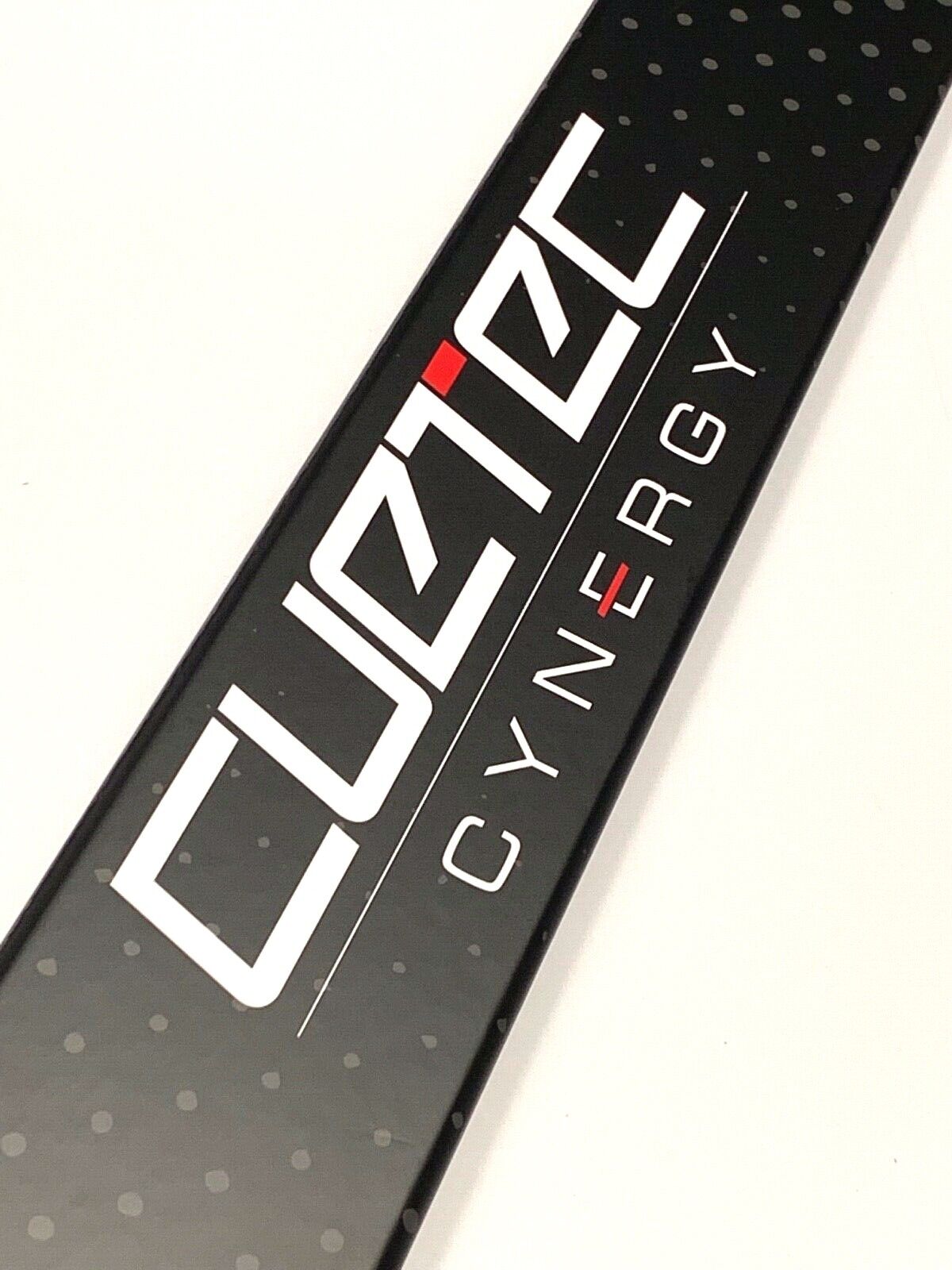 CUETEC NEW 95-019T CYNERGY 3/8 X 14 CARBON FIBER SHAFT  12.5 MM JOINT FREE SHIPPING