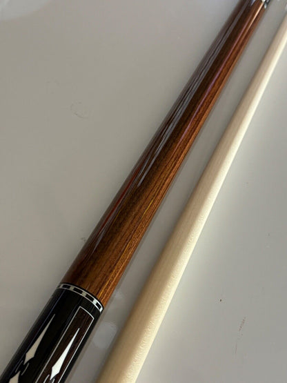 LUCASI LUX 70 CUSTOM CUE # 21/100 UNILOC  ONLY 100 MADE NEW SHIPS FREE FREE CASE