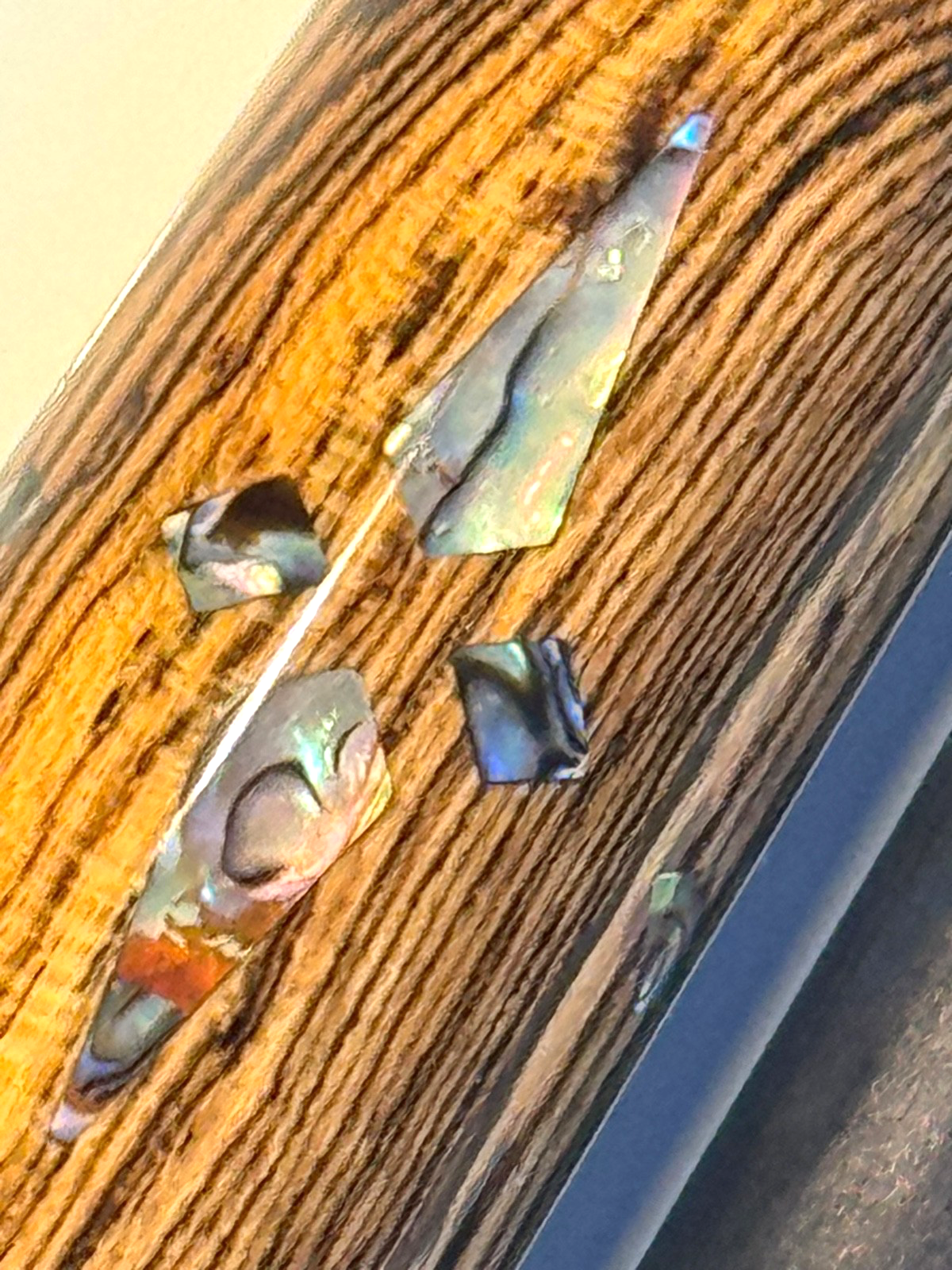 47443913