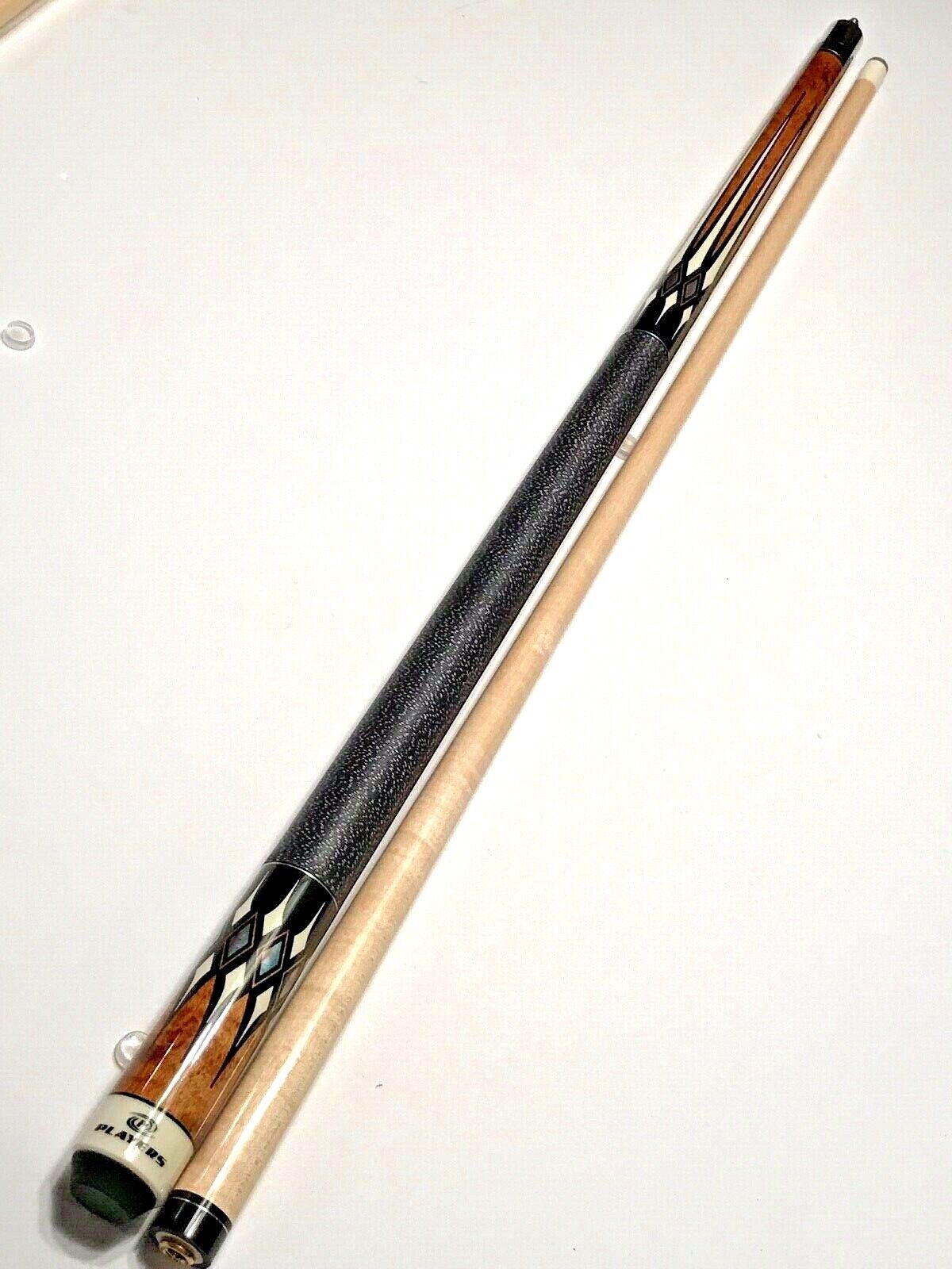 PLAYERS 2252 POOL CUE G-2252 BRAND NEW FAST FREE SHIPPING FREE HARD CASE