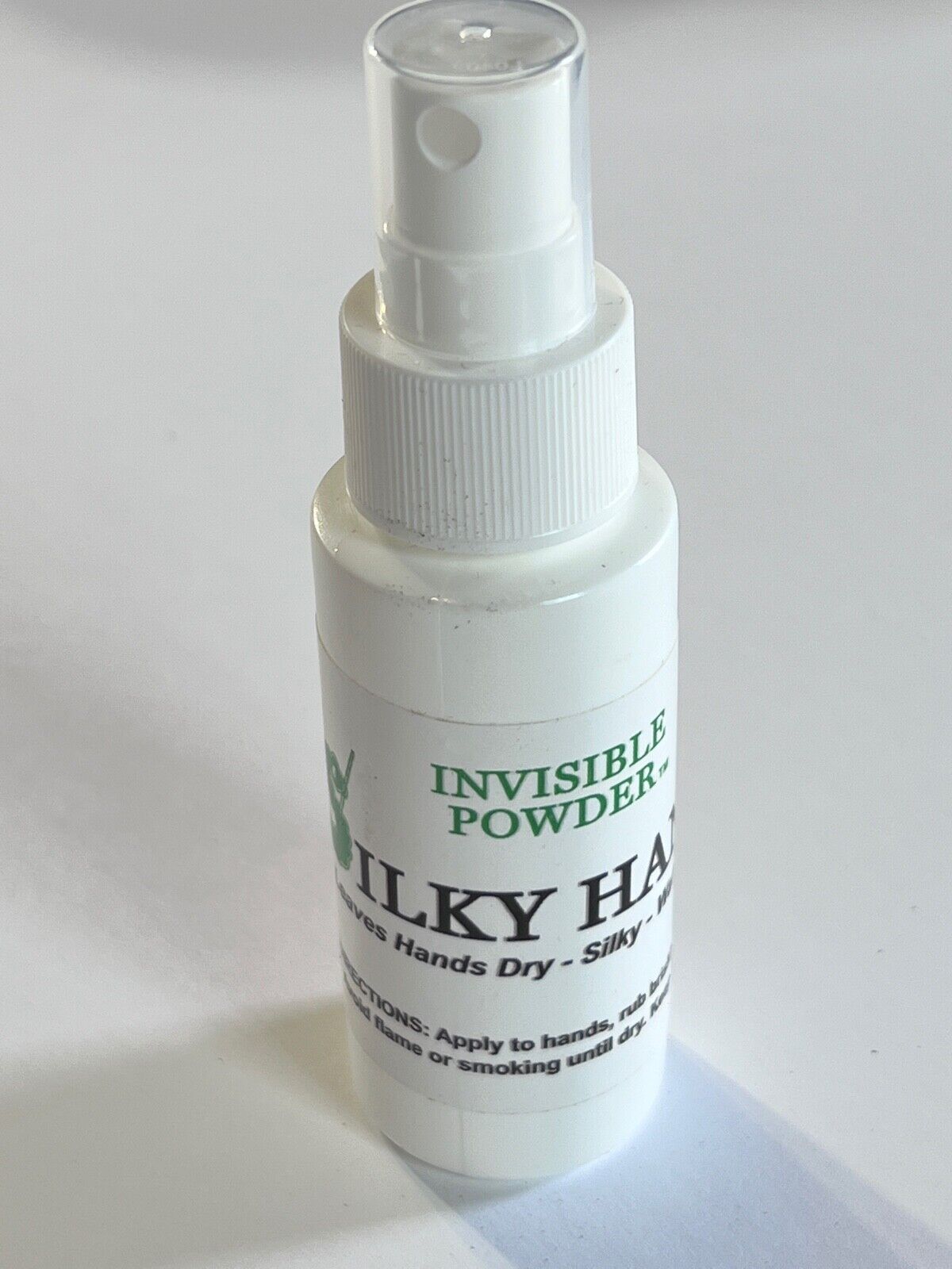 SILKY HAND INVISIBLE POWDER BY CUE SILK COMBO BRAND NEW FREE SHIPPING WOW!