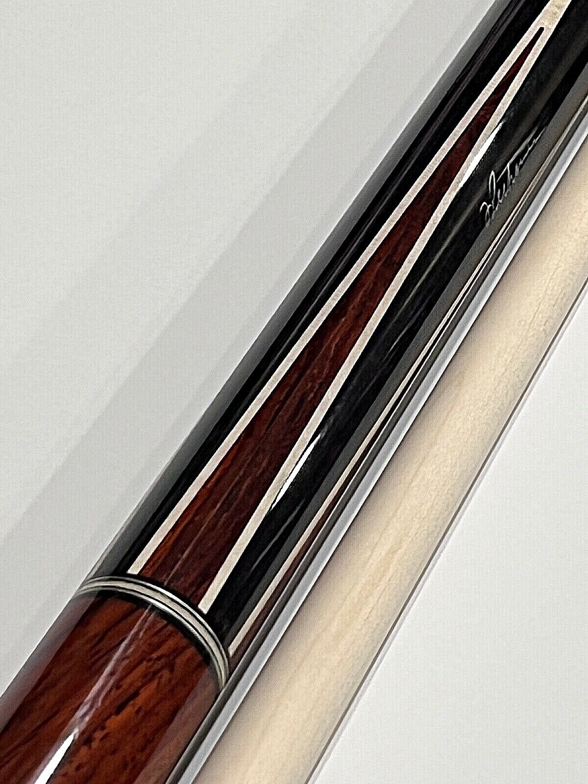 PECHAUER P08M CUSTOM CUE BRAND NEW GREAT PRICE FREE SHIPPING FREE HARD CASE