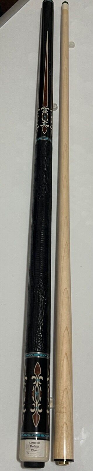 MCDERMOTT OCTOBER CUE OF THE MONTH G225 12.5 MM NEW SHPS FREE FREE CASE