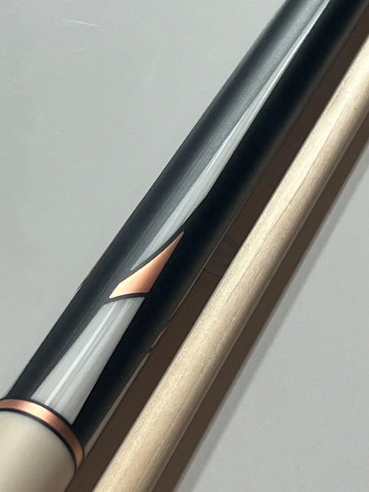 LUCASI LUX 63 CUSTOM CUE 11.75 MM UNILOC LTD ONLY 150 MADE NEW FREE SHIPPING