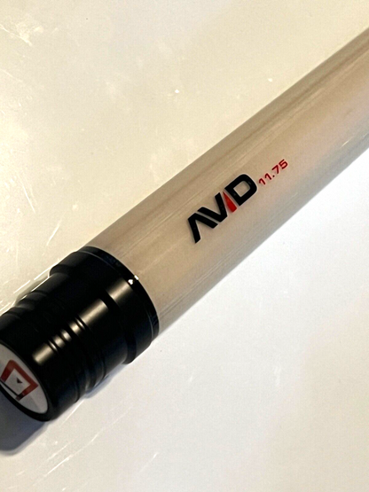 CUETEC AVID PROOF SERIES 11.75 MM POOL CUE 95-326LTC BRAND NEW FREE SHIPPING