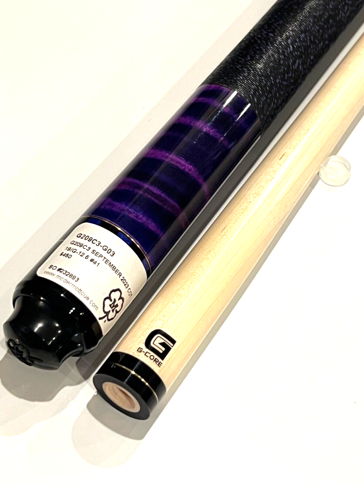 MCDERMOTT SEPTEMBER CUE OF THE MONTH G209 12.5 MM NEW SHPS FREE FREE CASE