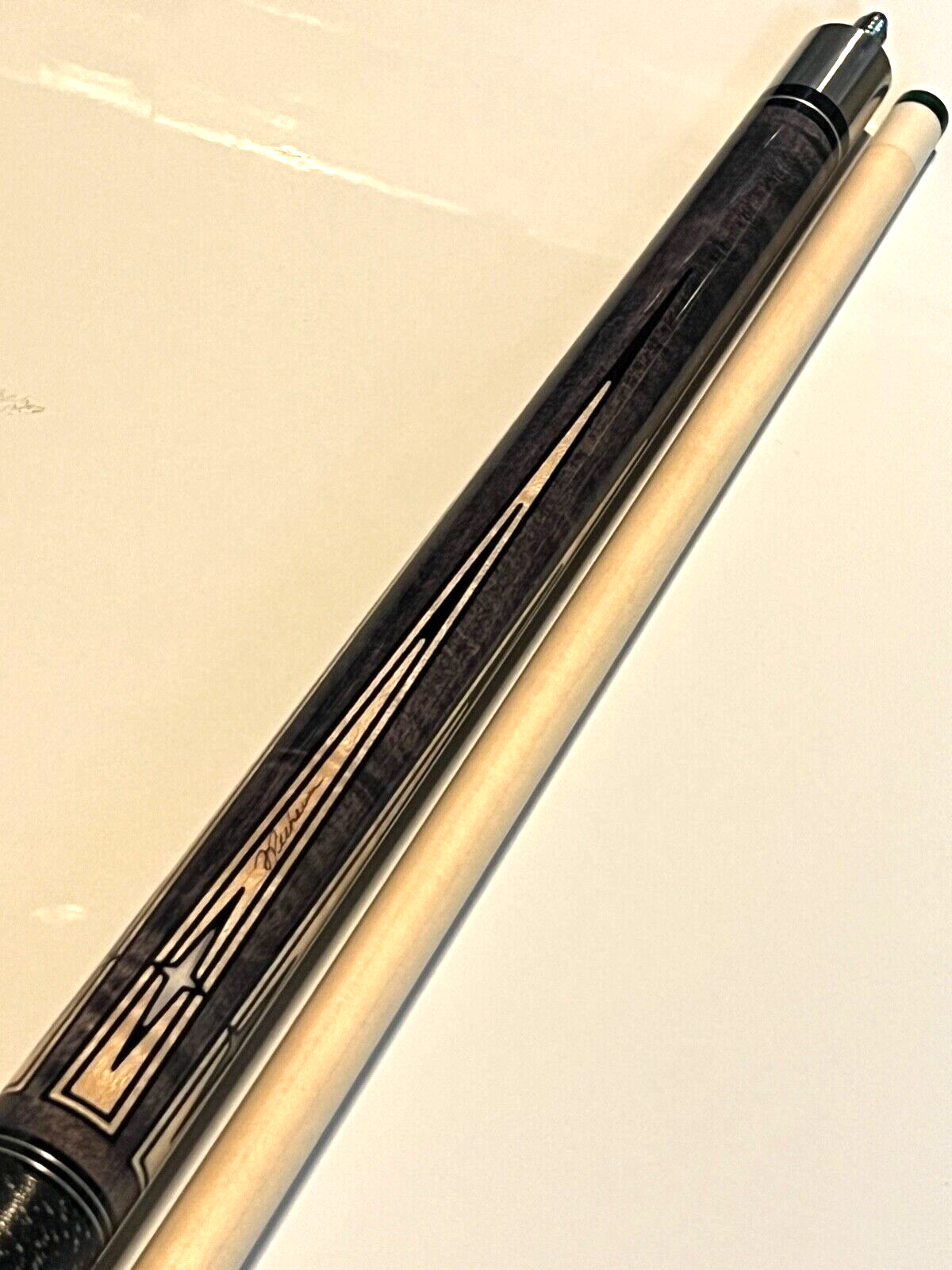 PECHAUER P10M PRO SERIES CUE 12.50 MM NEW WITH ARAMITH SUPER PRO BALLS  FREE SHIPPING FREE CASE