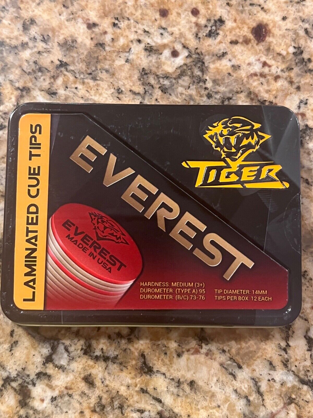 12 PACK TIGER EVEREST TIPS AND 1 EMERALD TIP  MEDIUM NEW FREE SHIPPING