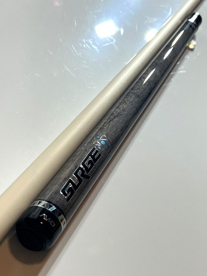 CUETEC AVID SURGE BREAK CUE GRAY STAIN  BRAND NEW 95-331 NW  SHIPS FREE