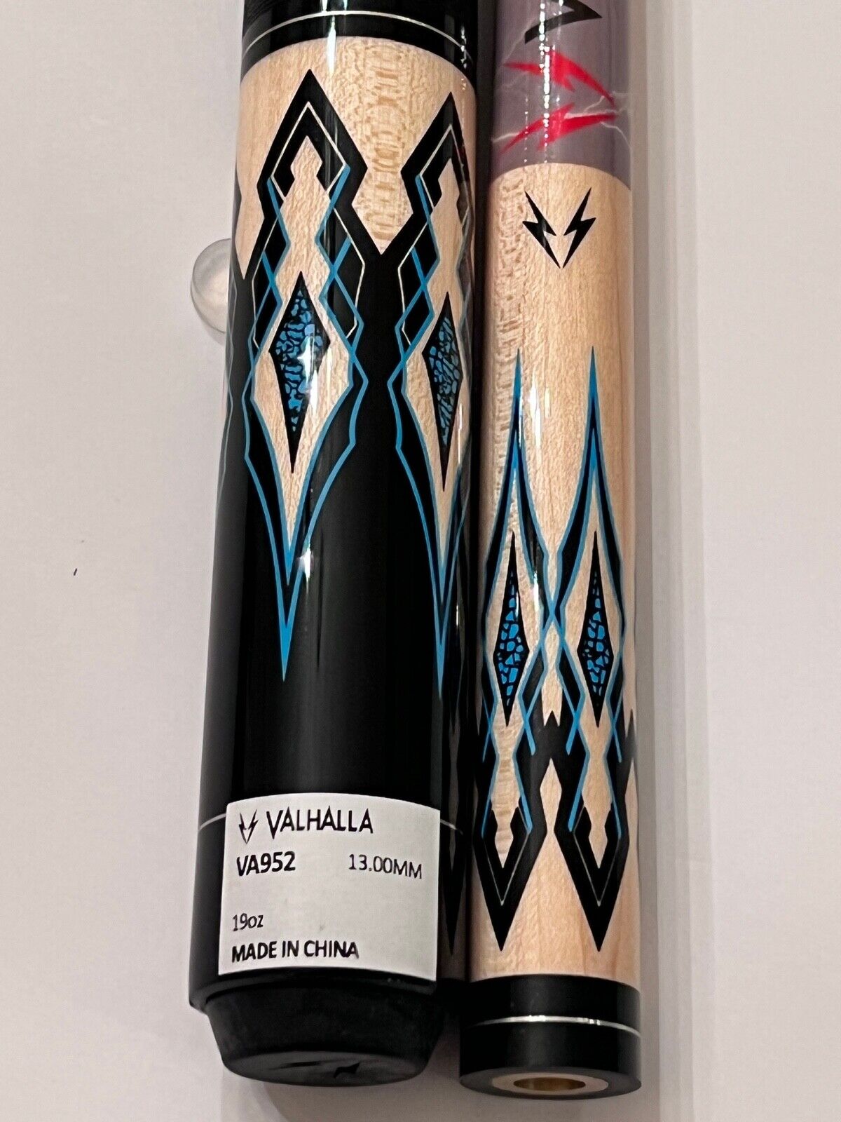 VALHALLA POOL CUE  VA952 BY VIKING BRAND NEW FREE SHIPPING FREE CASE BEST VALUE