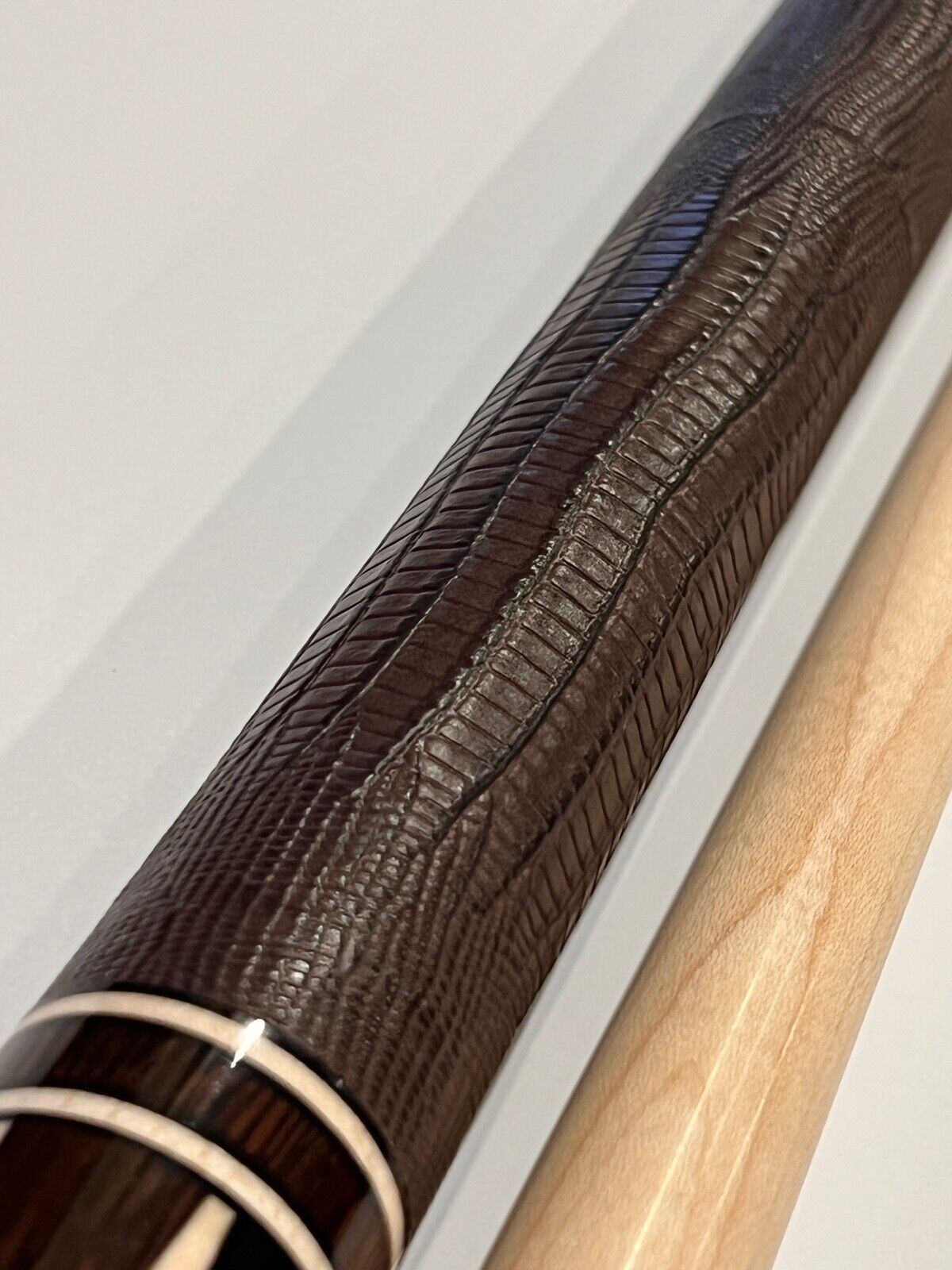 LUCASI LUX 51 CUSTOM CUE UNILOC LTD ONLY 200 MADE NEW FREE SHIPPING