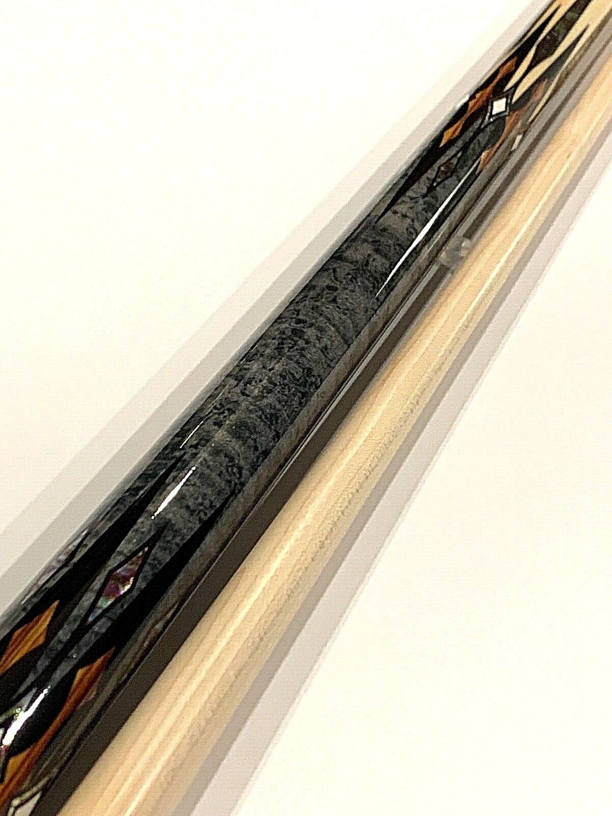 PUREX HXTE12  POOL CUE WITH KAMUI TIP BRAND NEW FREE SHIPPING FREE HARD CASE