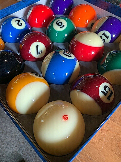 SUPER ARAMITH PRO POOL BALLS MADE IN BELGIUM  BRAND NEW SEALED SHIPS FREE N MORE