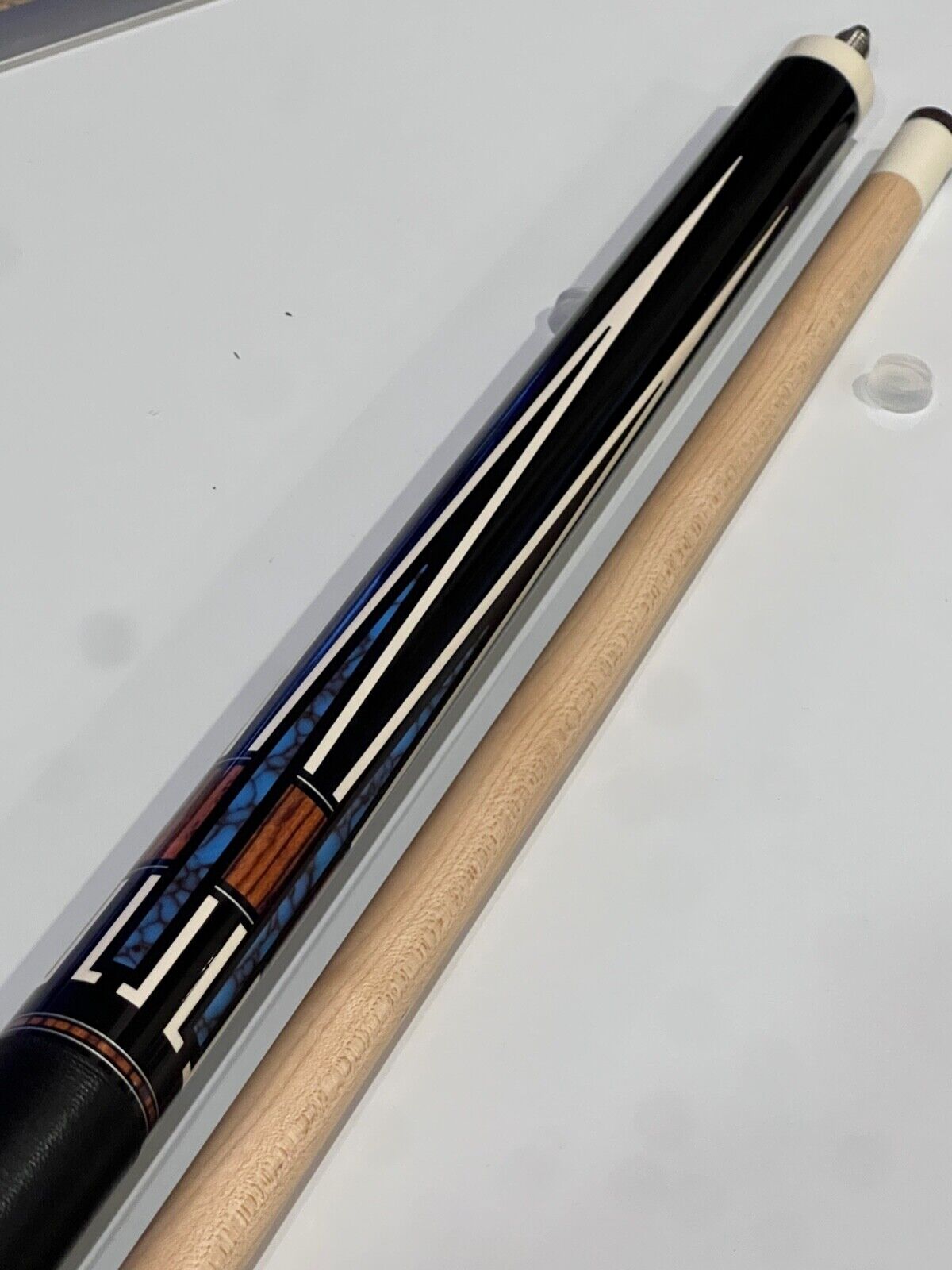 KODA POOL CUE KD51 5/16X18 BRAND NEW FREE SHIPPING FREE HARD CASE BEST DEAL