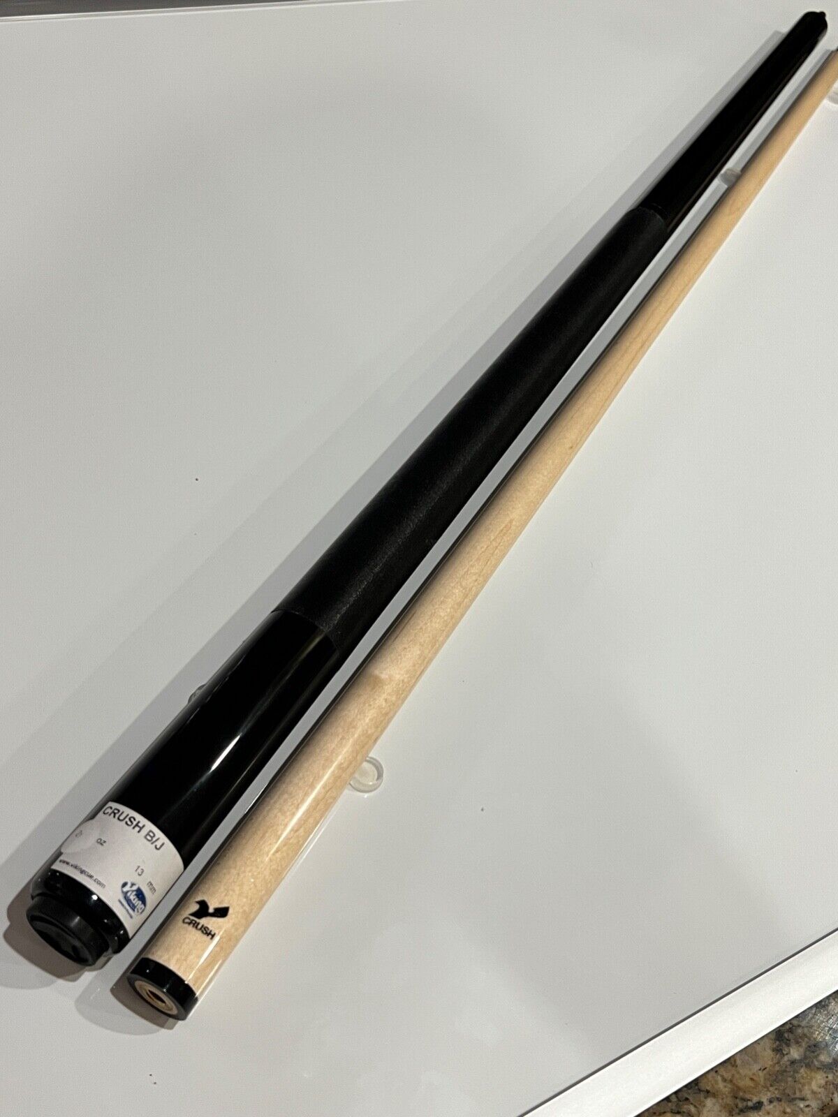 VIKING 2002 POOL CUE TIGER 13.00 MM TIP V PRO SHAFT NEW FREE SHIPPING FREE CASE