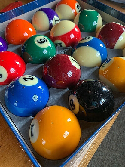 SUPER ARAMITH PRO POOL BALLS MADE IN BELGIUM  BRAND NEW SEALED SHIPS FREE N MORE