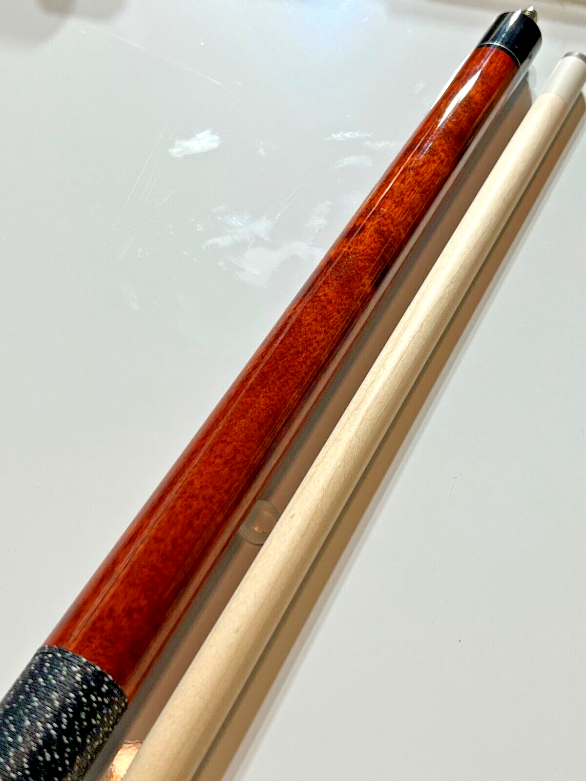 VALHALLA POOL CUE  VA119 BY VIKING BRAND NEW FREE SHIPPING FREE CASE BEST VALUE